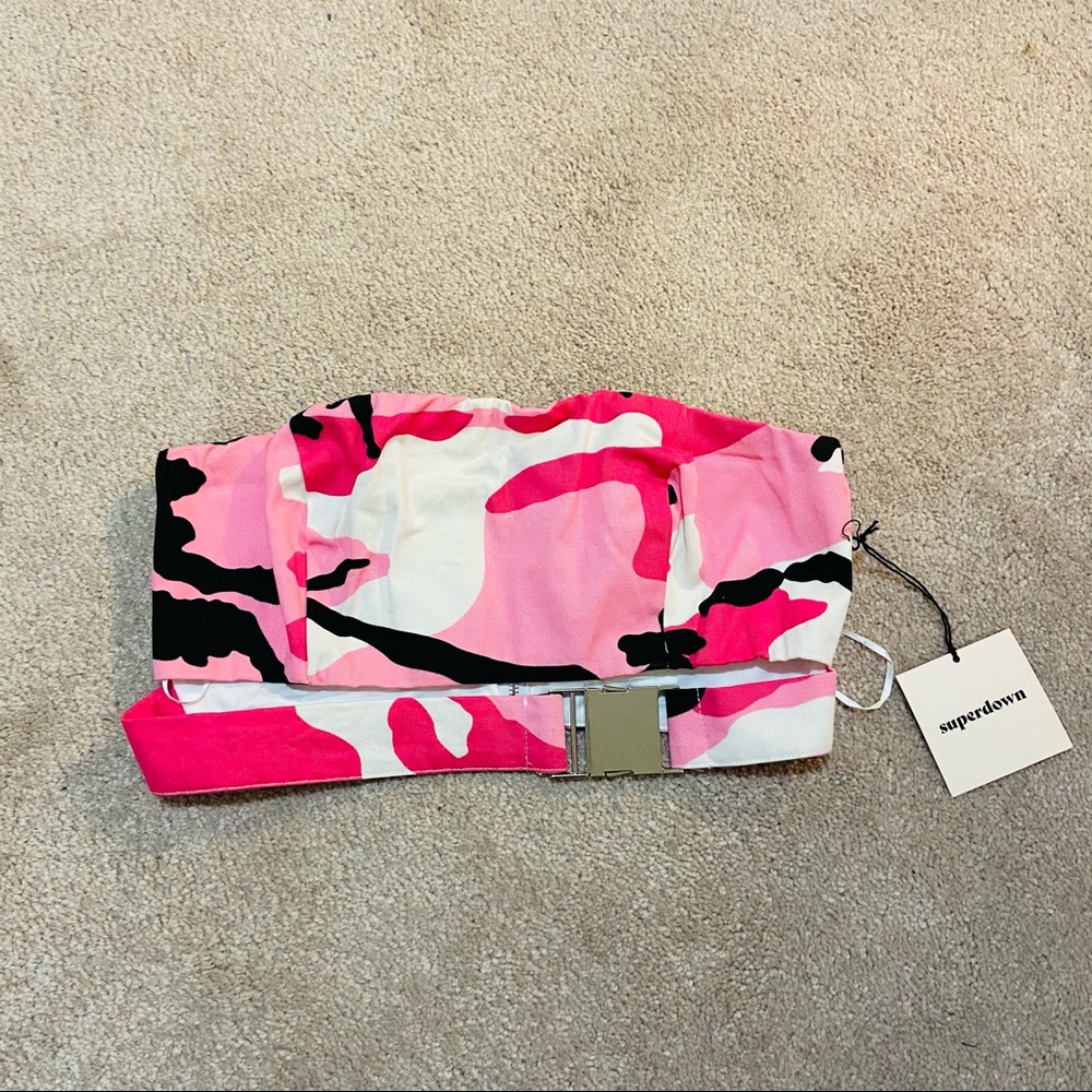 Superdown Jayda Buckle Pink Camo Crop Top Size S NWT